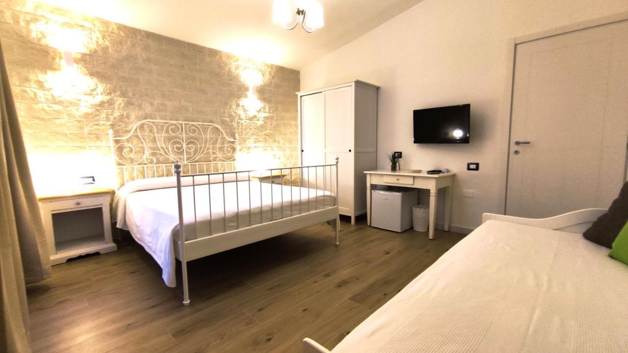 B&B Va' Pensiero Villasimius Ngoại thất bức ảnh