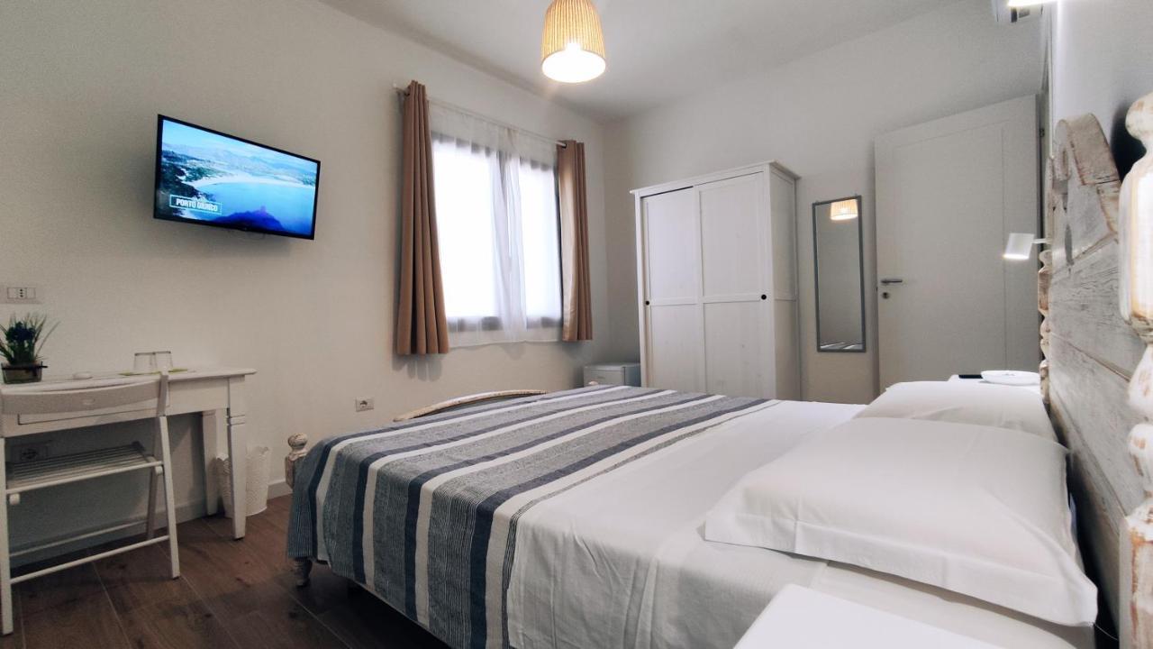 B&B Va' Pensiero Villasimius Ngoại thất bức ảnh