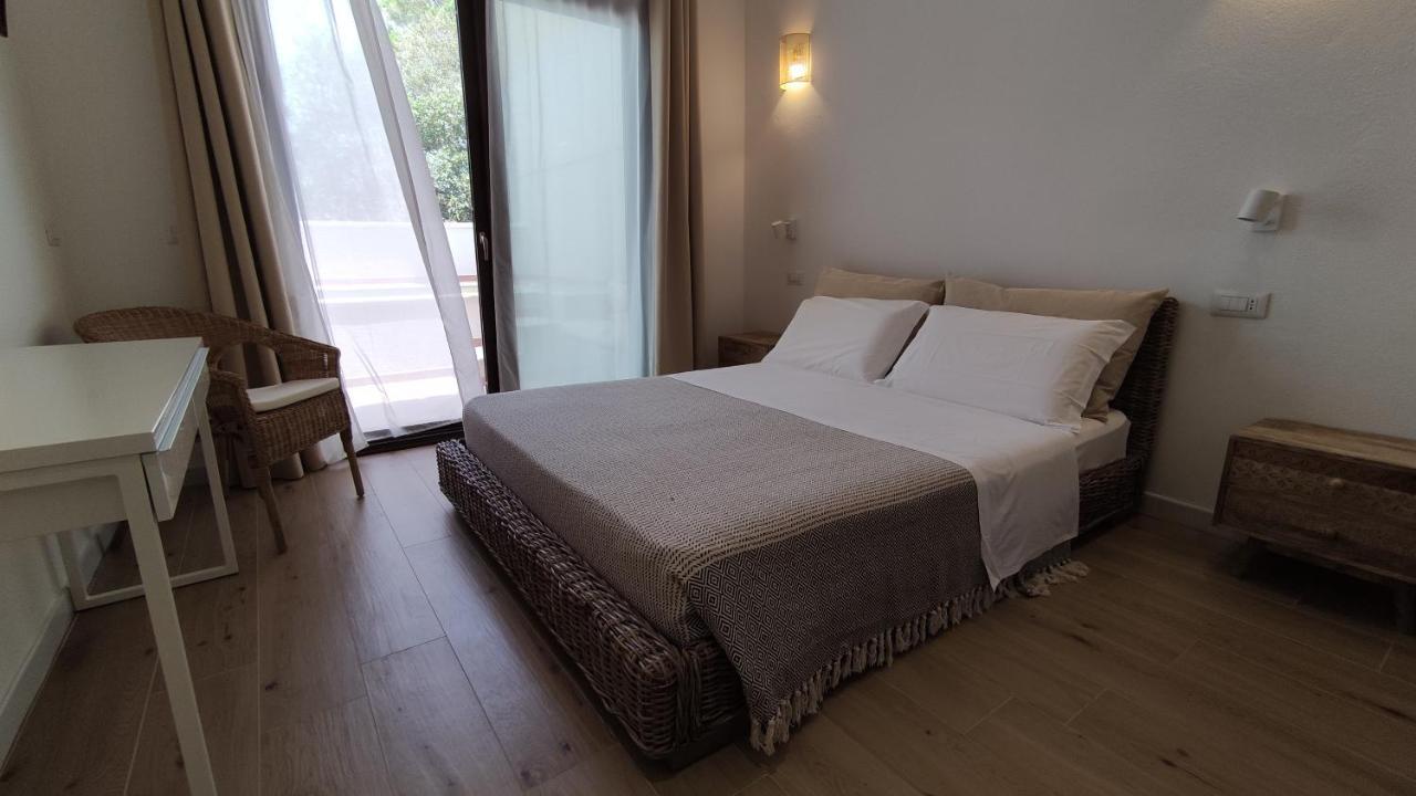 B&B Va' Pensiero Villasimius Ngoại thất bức ảnh